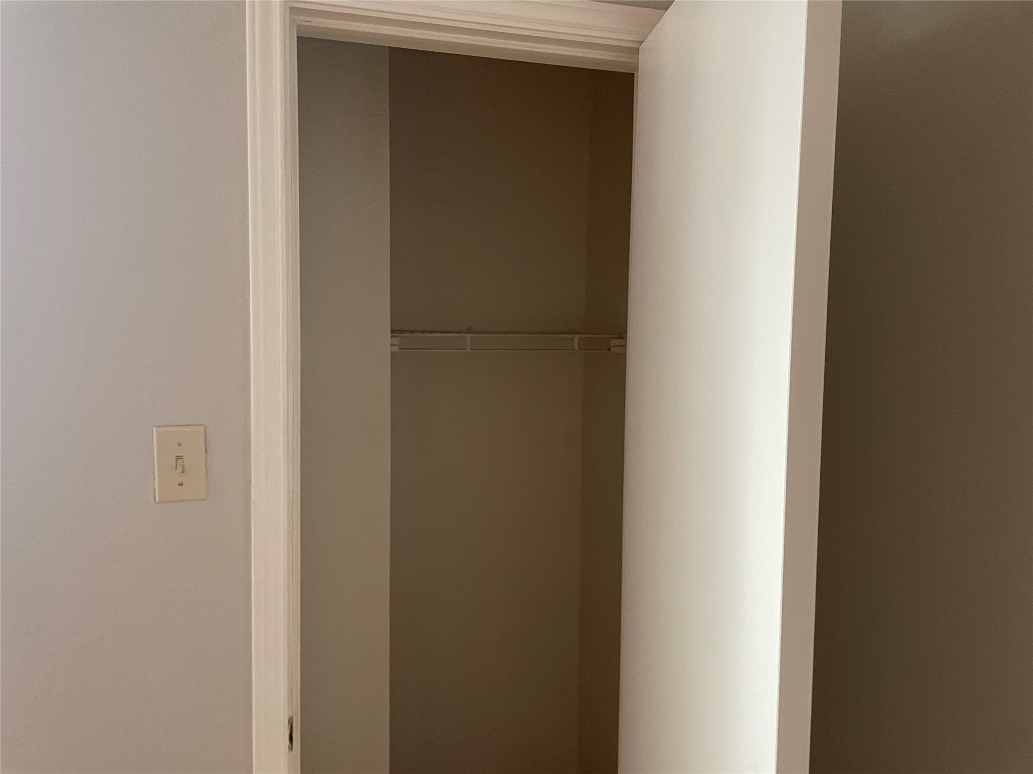 2409 Leon Street, Unit 108 Austin, TX 78705 - Photo 30 of 37