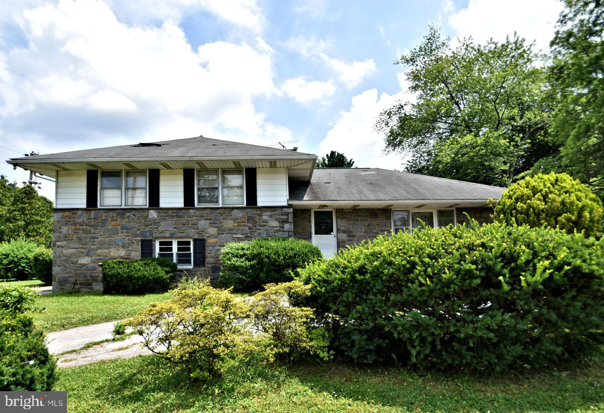 1398 Jolly Road Blue Bell, PA 19422 - Photo 1 of 61 Gallery Image 1