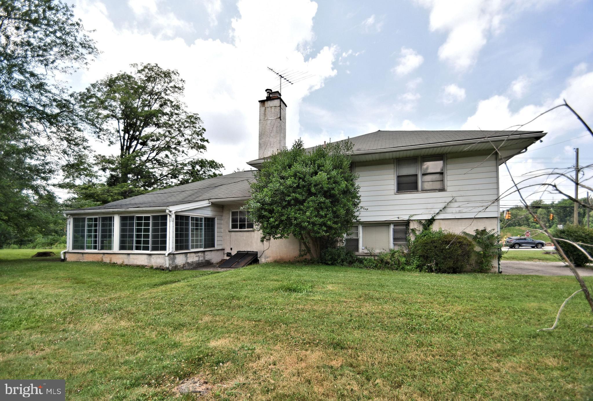 1398 Jolly Road Blue Bell, PA 19422 - Photo 3 of 61 Gallery Image 3
