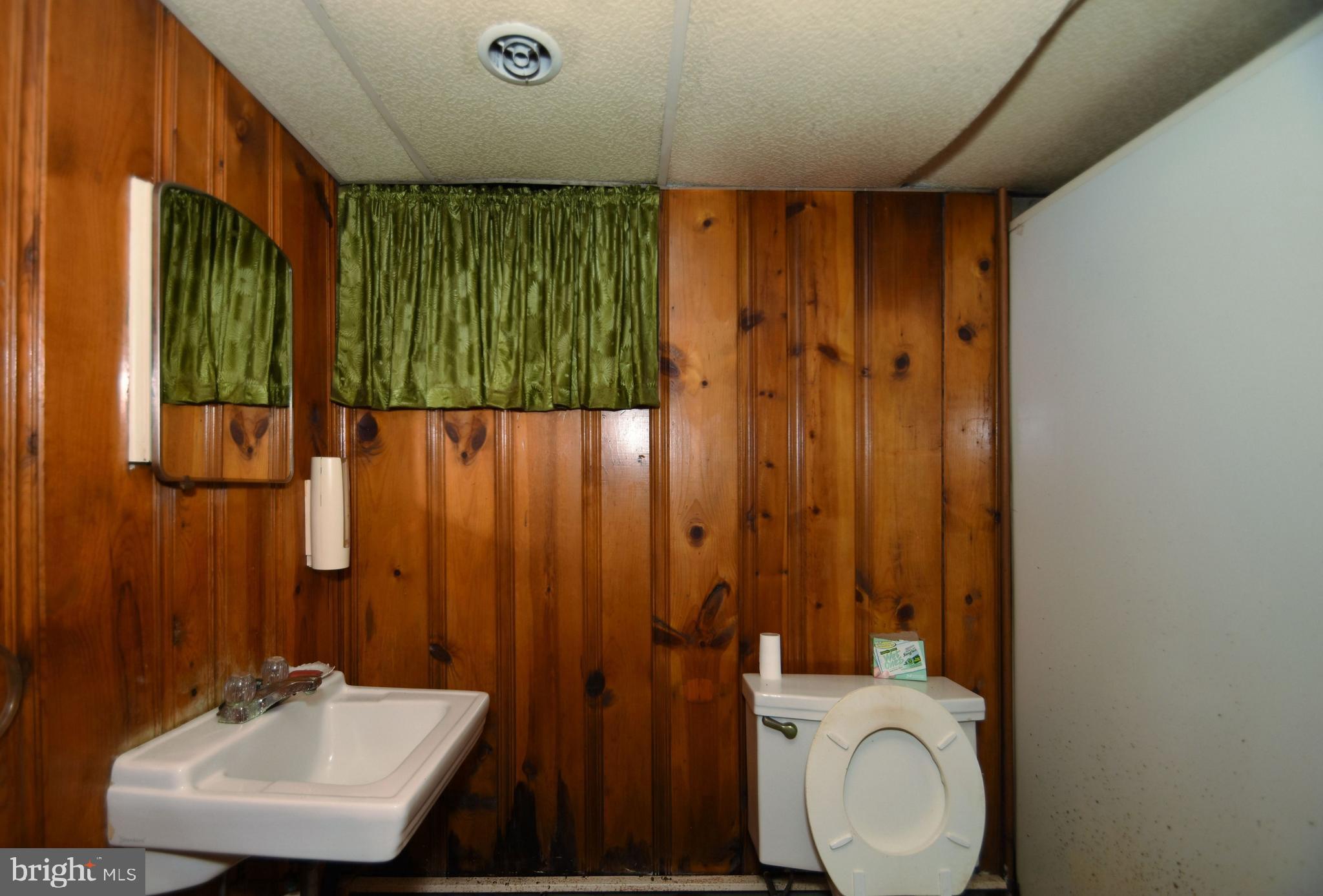 1398 Jolly Road Blue Bell, PA 19422 - Photo 29 of 61 Gallery Image 29