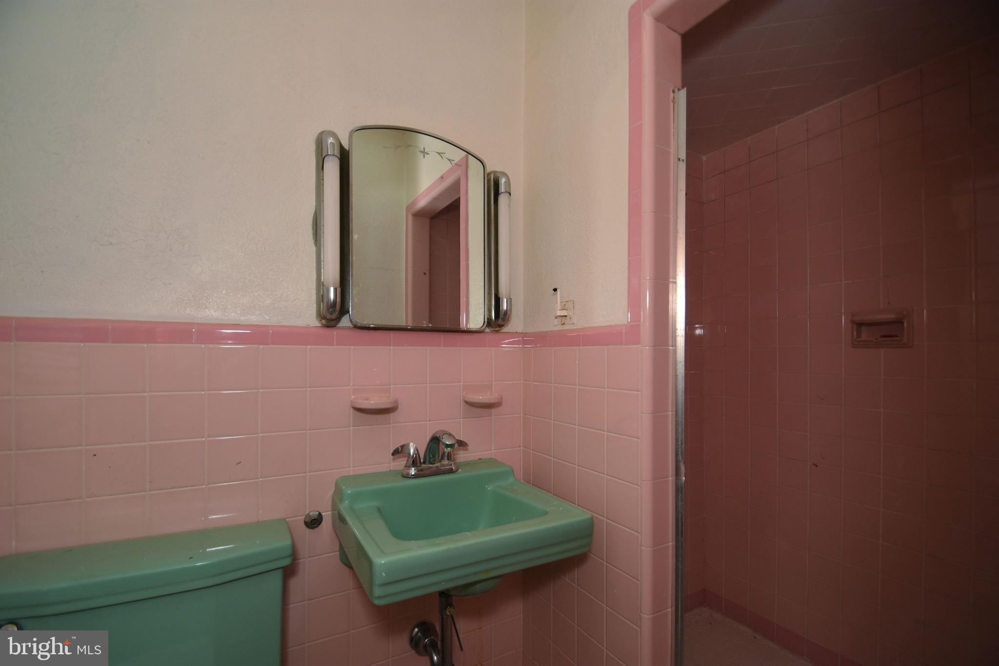 1398 Jolly Road Blue Bell, PA 19422 - Photo 30 of 61 Gallery Image 30