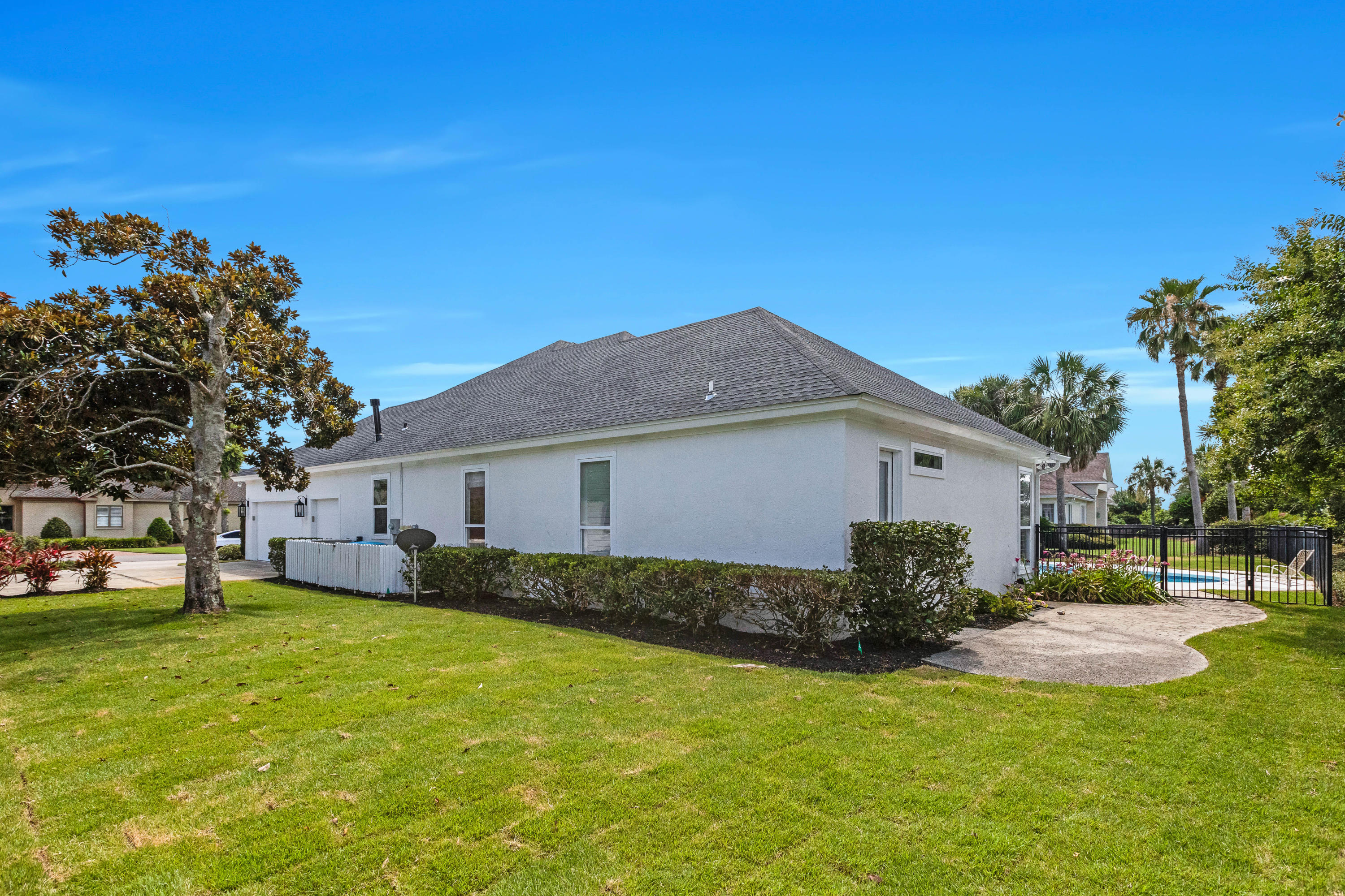 3606 Dragon's Ridge Road Panama City Beach, FL 32408 - Photo 45 of 49 a front view of a house with a yard
