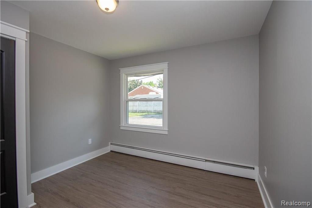 2133 Normandy Road Royal Oak, MI 48073 - Photo 12 of 15