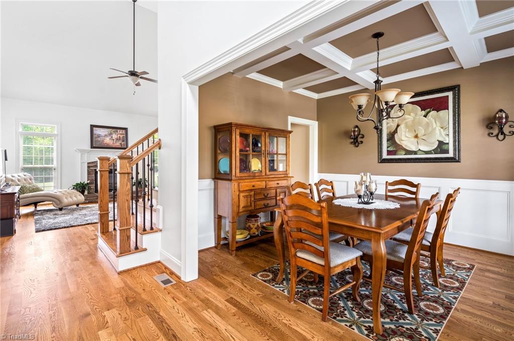 8935 Grove Park Drive Oak Ridge, NC 27310 - Photo 5 of 40