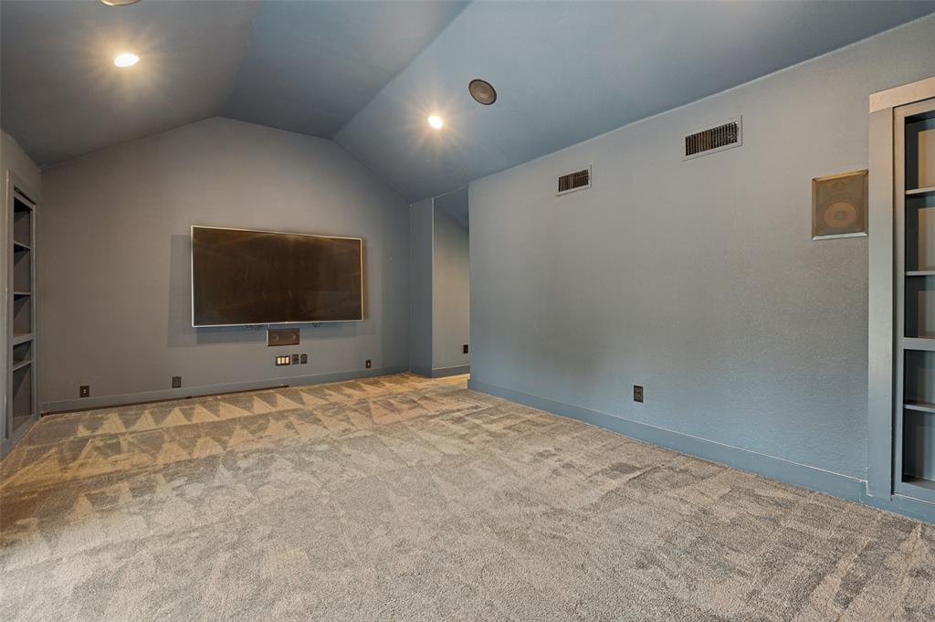 2205 Canton Street, Unit 105 Dallas, TX 75201 - Photo 18 of 38