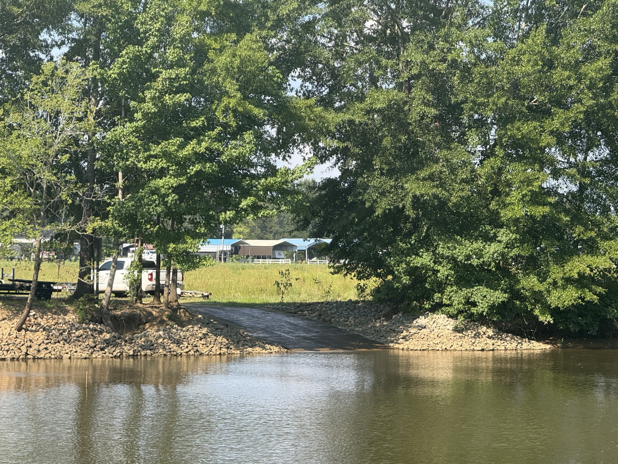 159 Hanklochte Drive Decaturville, TN 38329 - Photo 39 of 39 a view of a swimming pool with a yard