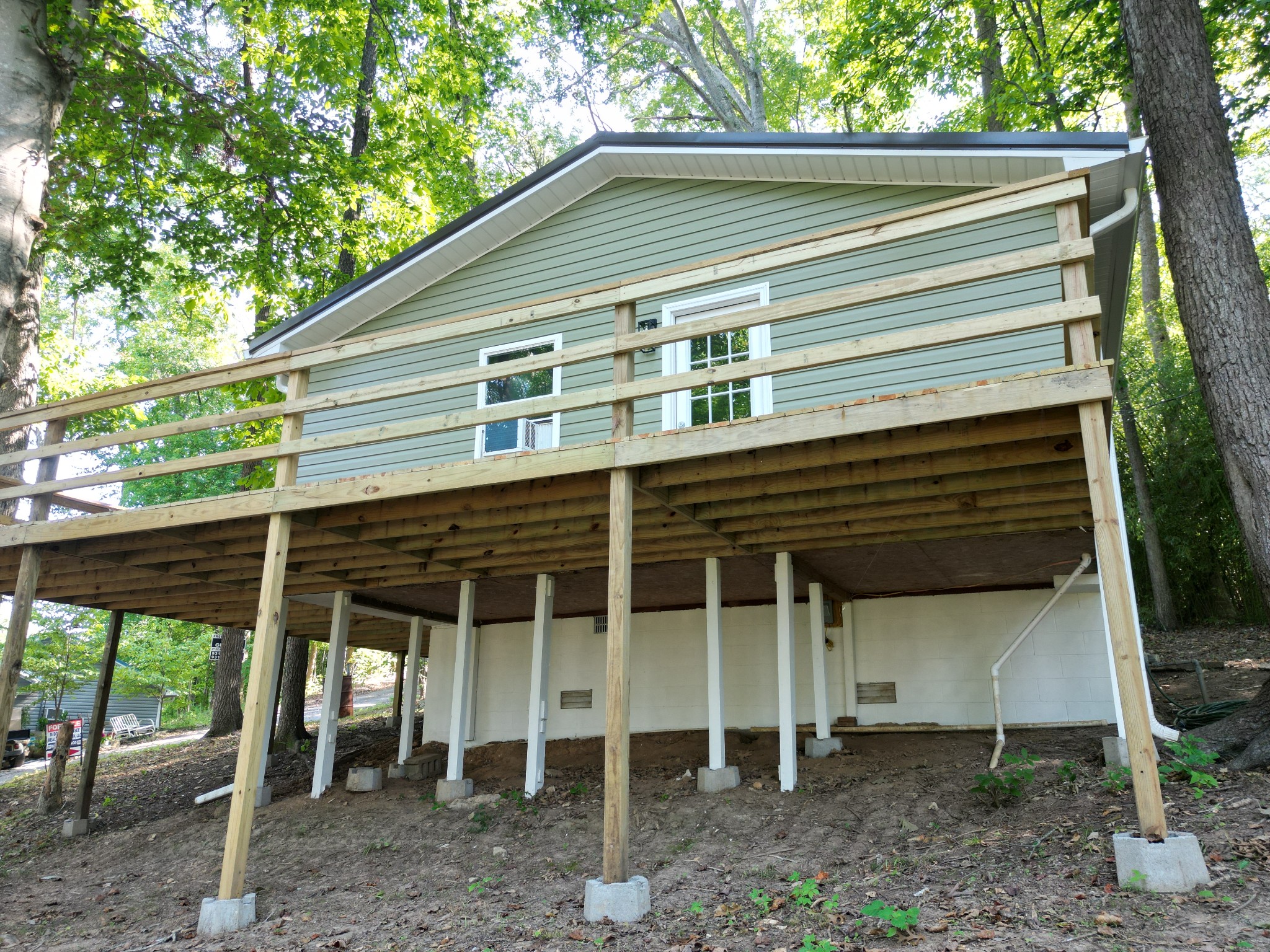 159 Hanklochte Drive Decaturville, TN 38329 - Photo 5 of 39 a front view of a house with a porch