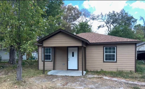 $1,400 | 15101 South Drive, Channelview, TX 77530