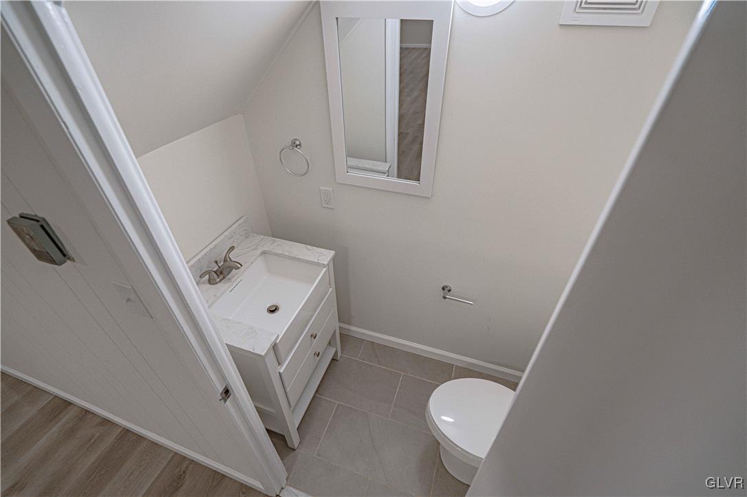 1426 Stoneridge Road Allentown, PA 18104 - Photo 38 of 50 Gallery Image 38