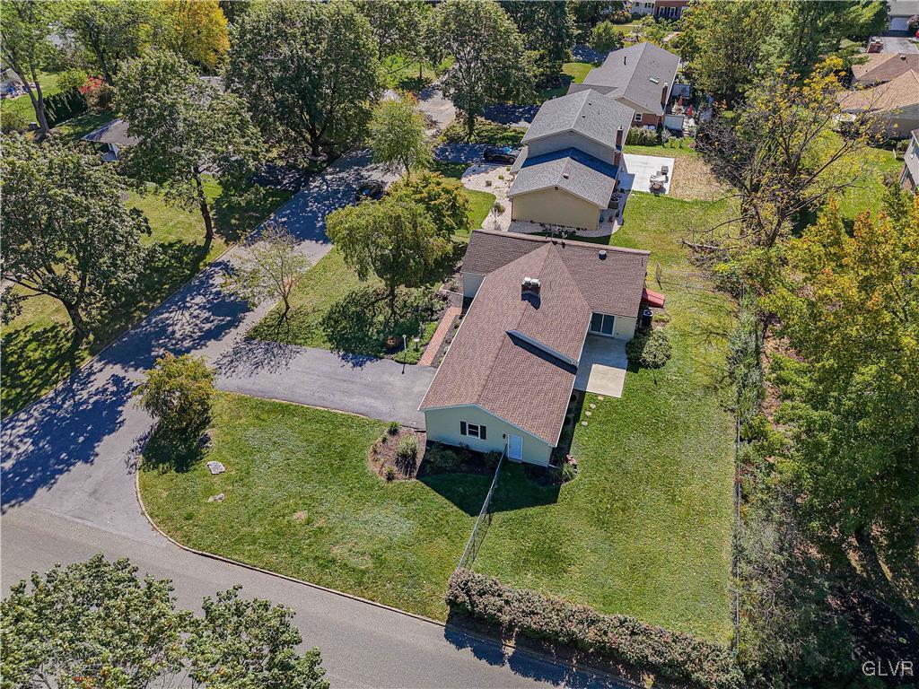 1426 Stoneridge Road Allentown, PA 18104 - Photo 50 of 50 Gallery Image 50