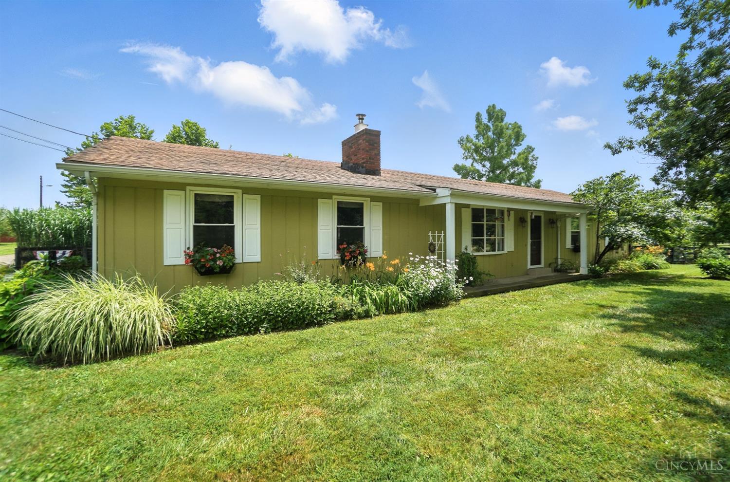 1730 Shaker Road Franklin, OH 45005 - Photo 2 of 85 Gallery Image 2