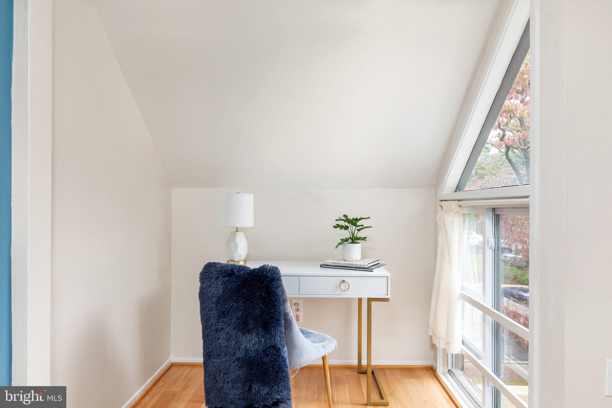 11098 Saffold Way Reston, VA 20190 - Photo 15 of 32