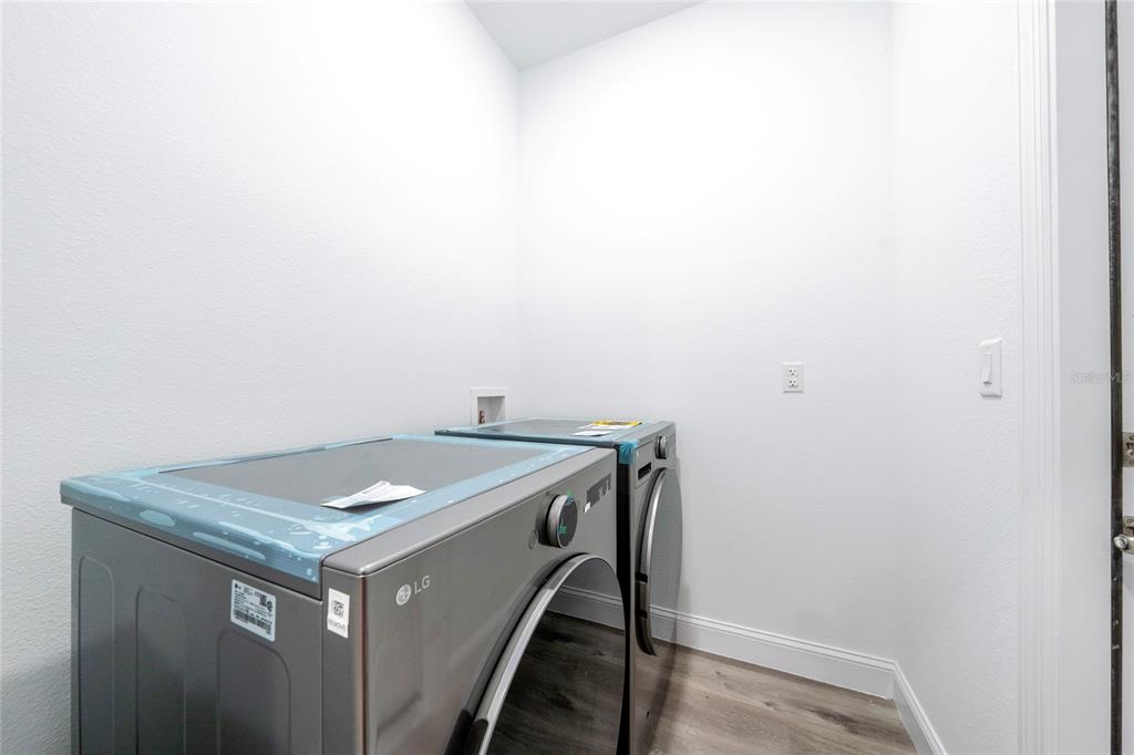 8922 Southwest 135th Street Road Ocala, FL 34473 - Photo 32 of 44 a view of a bathroom