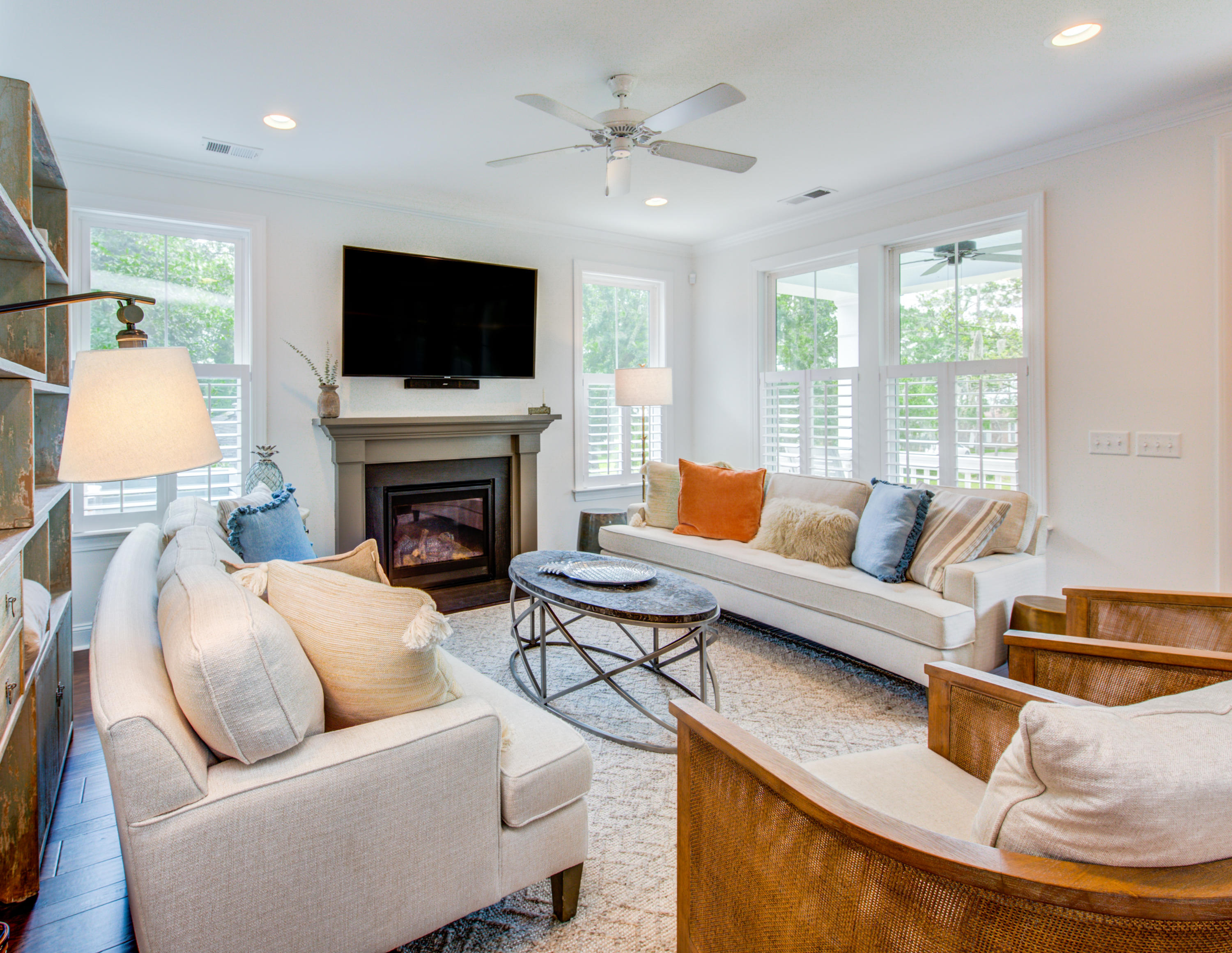 224 Wappoo Road Charleston, SC 29407 - Photo 10 of 45 FR 3 nice