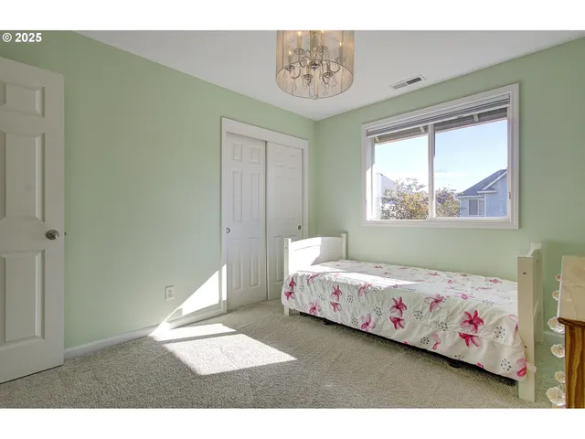 $685,000 | 17705 Northeast 25th Street, Vancouver, WA 98684