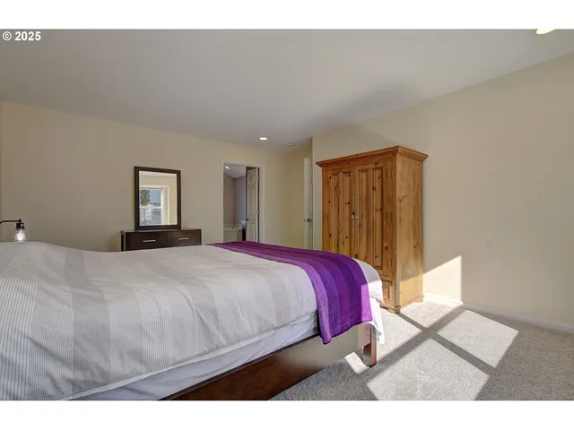 $685,000 | 17705 Northeast 25th Street, Vancouver, WA 98684