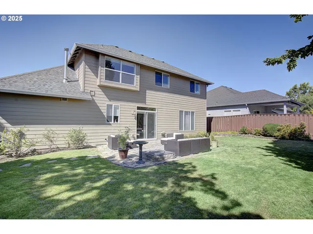 $685,000 | 17705 Northeast 25th Street, Vancouver, WA 98684