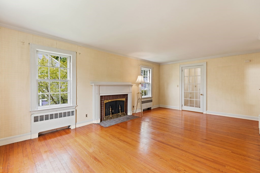 15 Magnolia Road Milton, MA 02186 - Photo 6 of 32