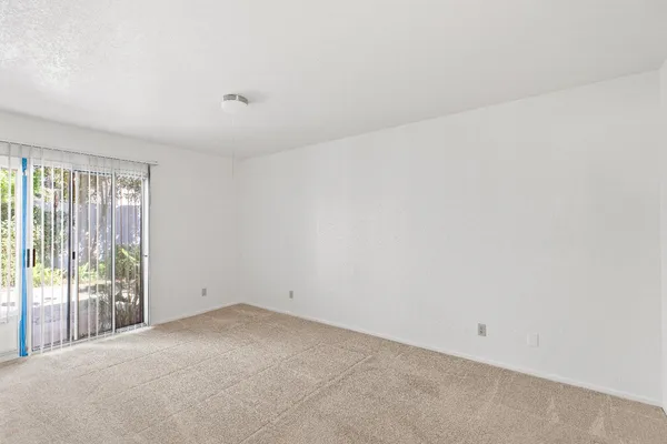 $399,000 | 2016 Zeeland Court, Modesto, CA 95356