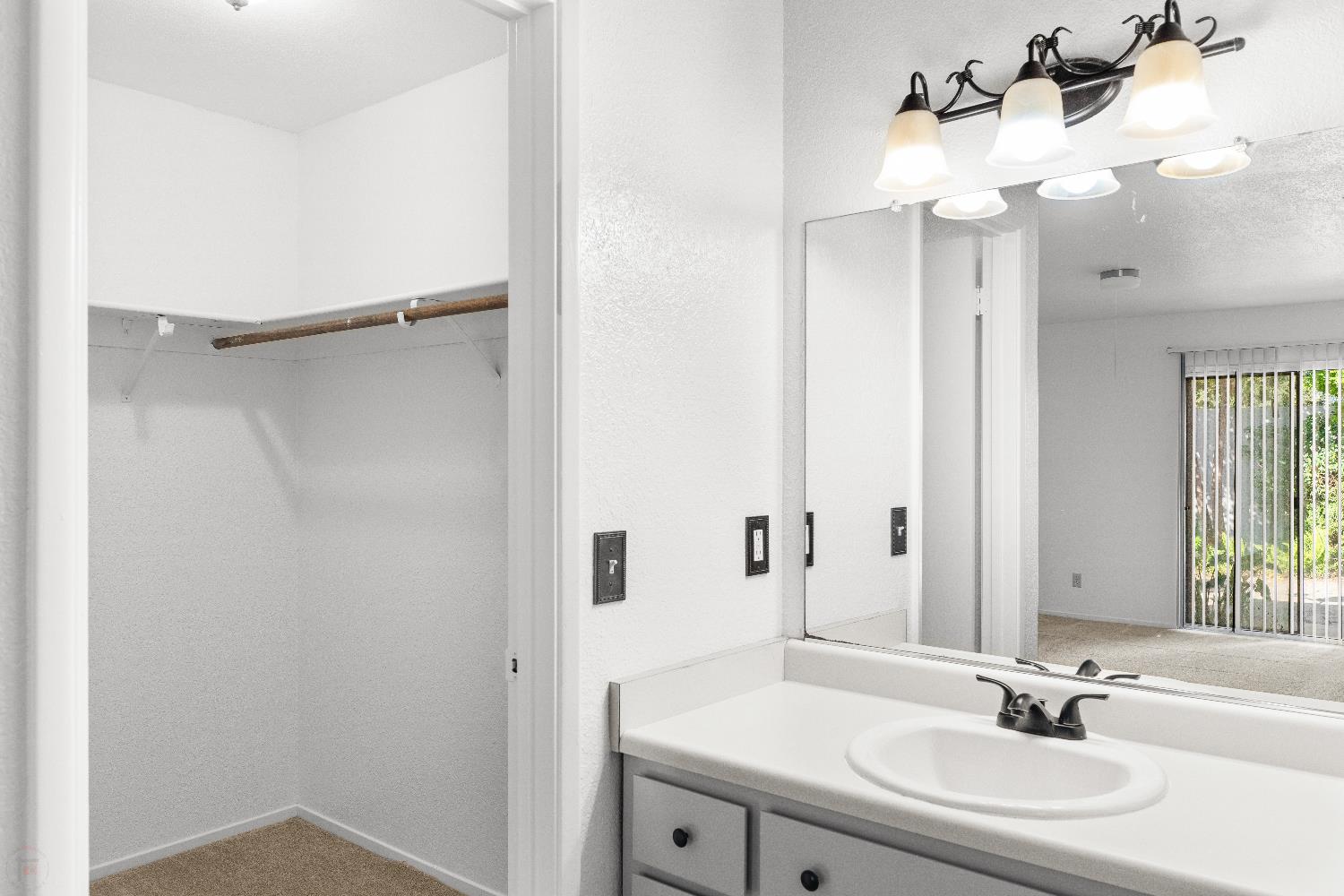 2016 Zeeland Court Modesto, CA 95356 - Photo 23 of 27