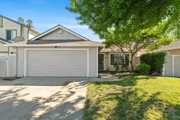 $399,000 | 2016 Zeeland Court, Modesto, CA 95356