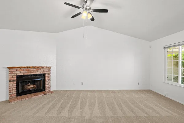 $399,000 | 2016 Zeeland Court, Modesto, CA 95356