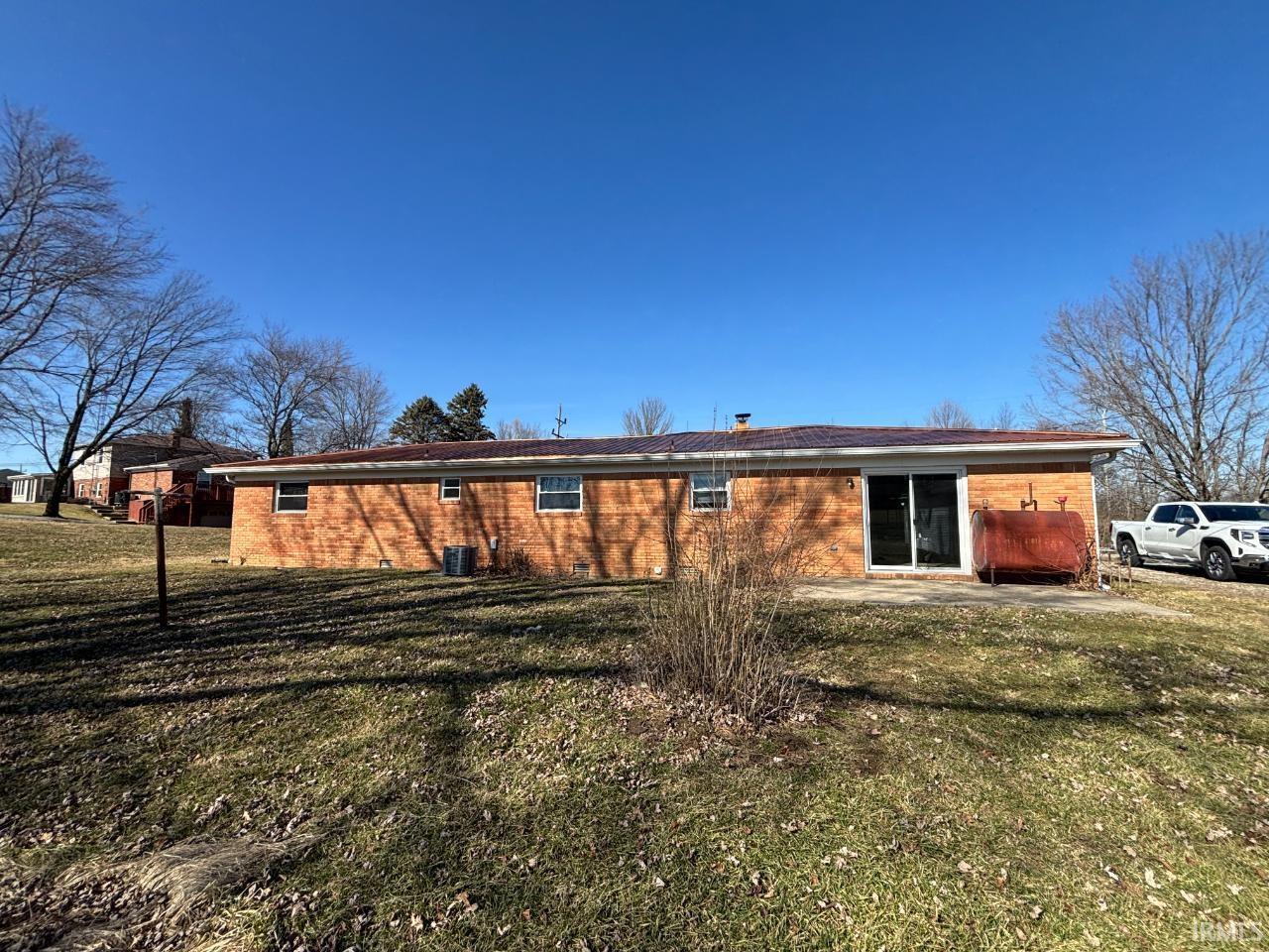 16625 Highway 38 Hagerstown, IN 47346 - Photo 2 of 26