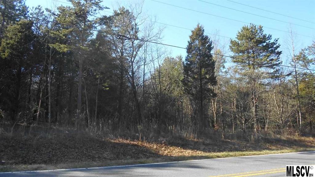 2475 Robinson Road Newton, NC 28658 - Photo 3 of 6 Gallery Image 3