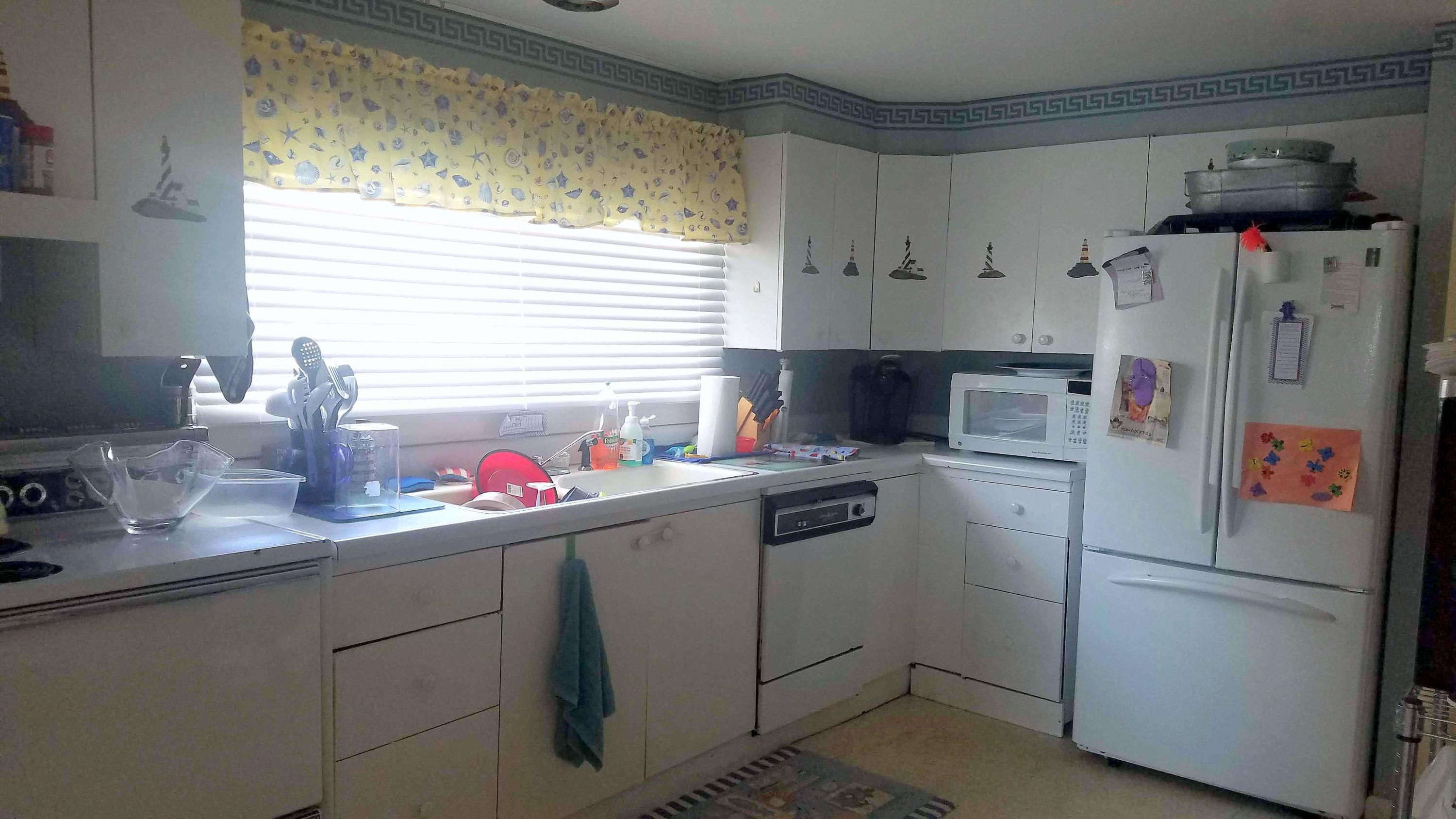 40 R Taft Street Wareham, MA 02571 - Photo 15 of 30 upstairs kitchen
