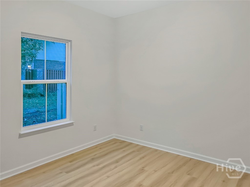 2003 Tuskegee Street Savannah, GA 31405 - Photo 25 of 32 SPACIOUS BEDROOM