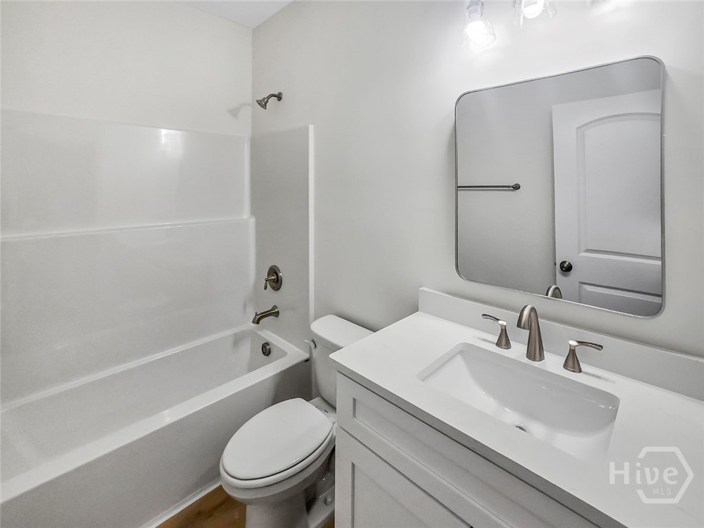 2003 Tuskegee Street Savannah, GA 31405 - Photo 27 of 32 GORGEOUS BATHROOM