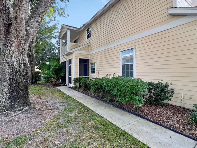 $1,895 | 6412 Rosefinch Court, Unit 101, Lakewood Ranch, FL 34202