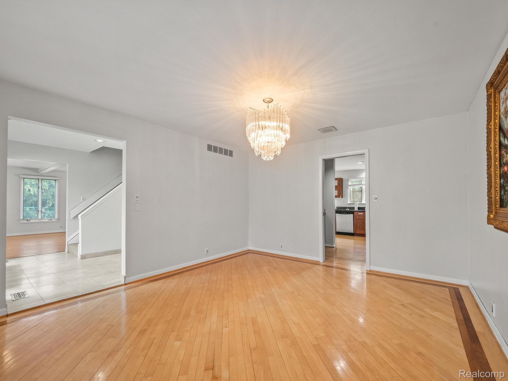 2880 Walnut Lake Road West Bloomfield, MI 48323 - Photo 15 of 30 web_P6044602.jpg