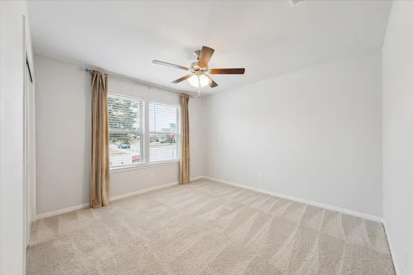 $2,525 | 5156 Echo Falls Drive, Alvin, TX 77511