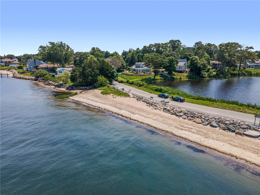 101 Baycliff Drive Warwick, RI 02818 - Photo 31 of 38