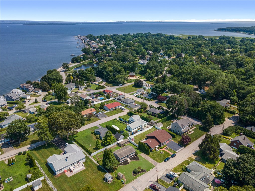 101 Baycliff Drive Warwick, RI 02818 - Photo 36 of 38