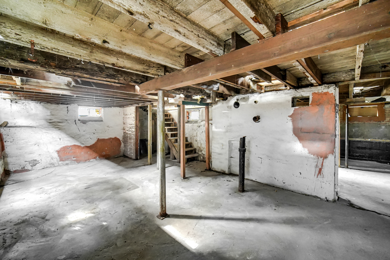 223 North Center Street Naperville, IL 60540 - Photo 13 of 19 a view of a garage