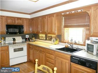 220 Cowpath Road Souderton, PA 18964 - Photo 5 of 12 Kitchen