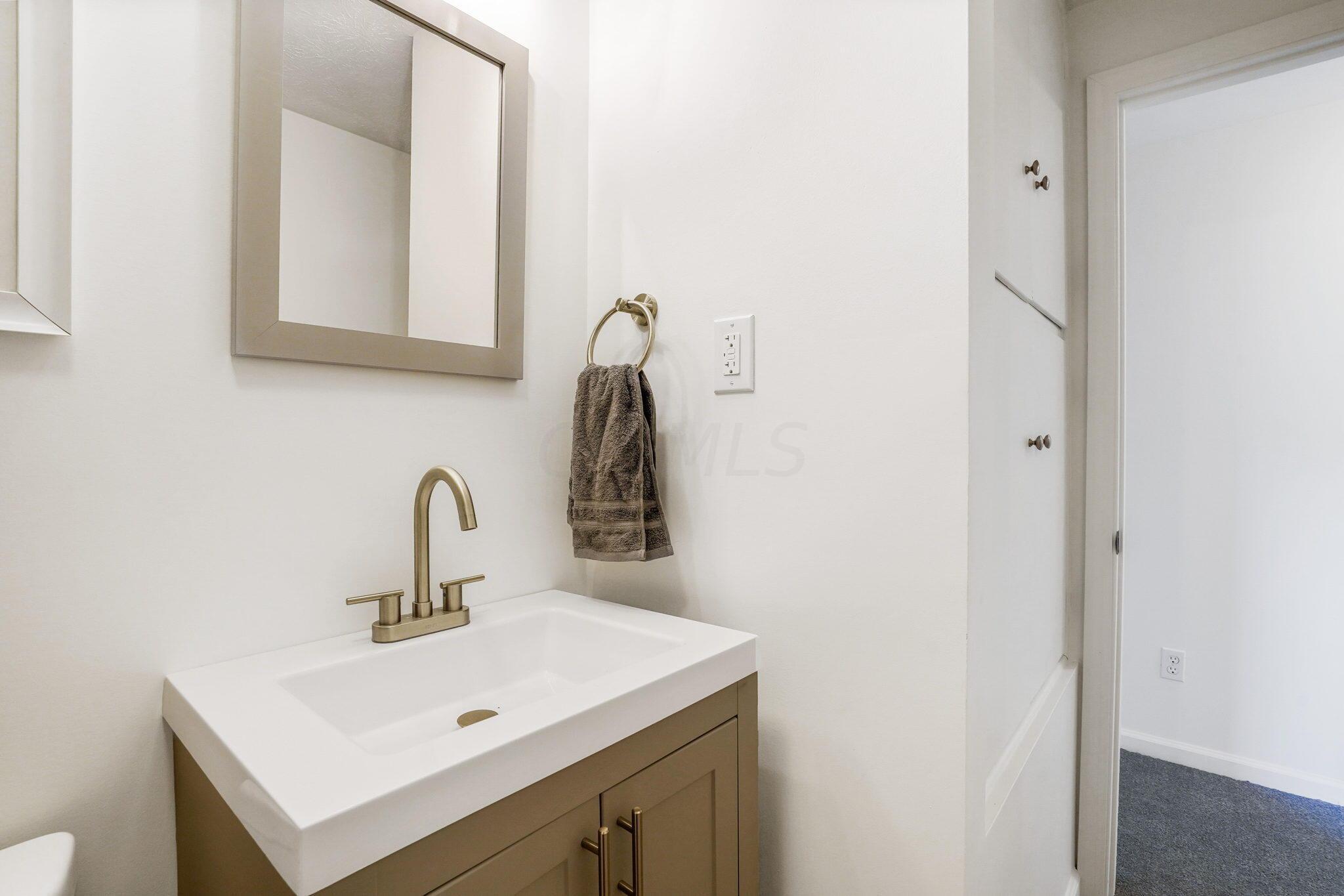 3827 Edendale Road Columbus, OH 43207 - Photo 18 of 32 No Detail Overlooked