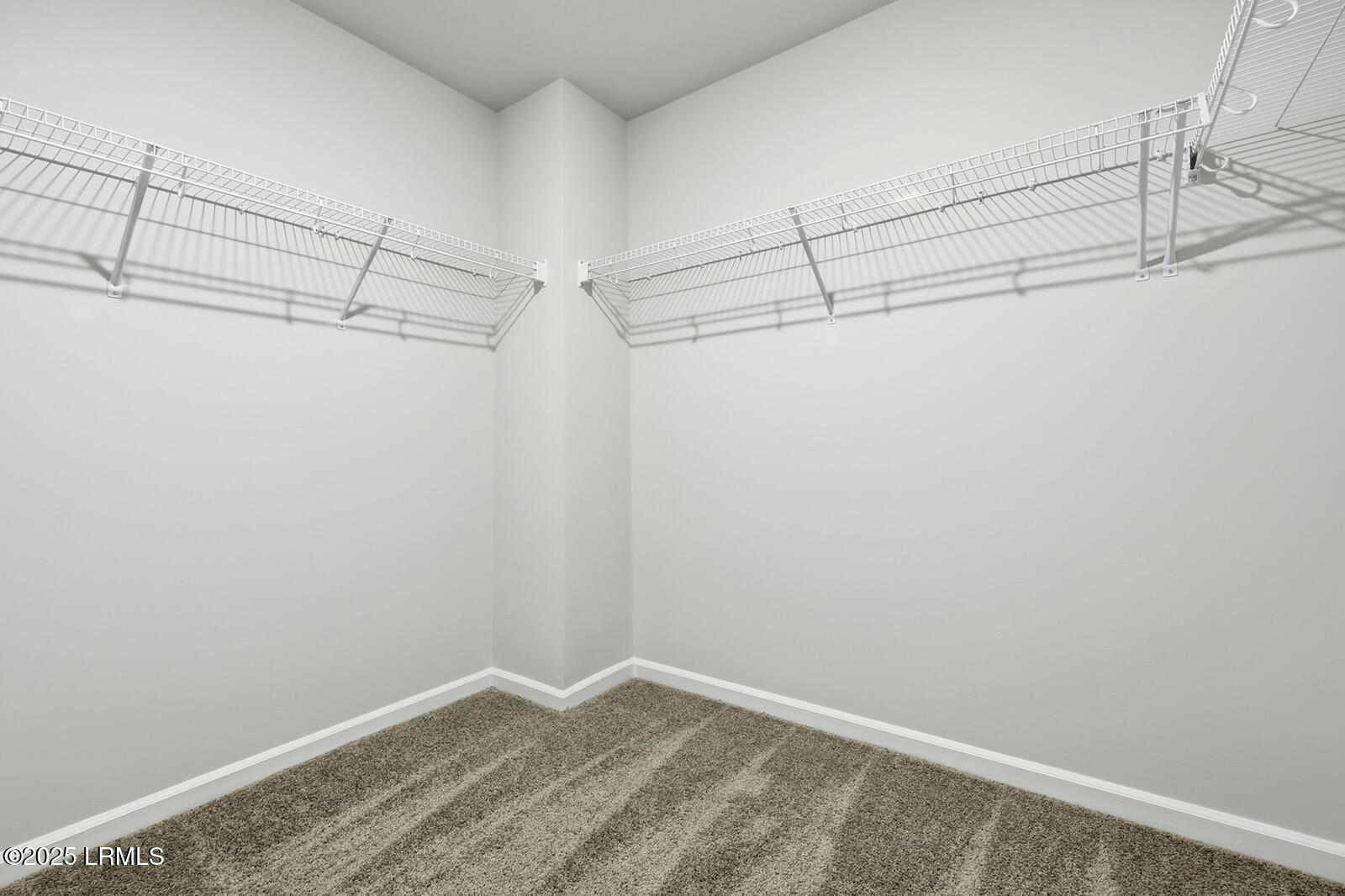 19 Landing Road Ridgeland, SC 29936 - Photo 15 of 23 Primary Closet