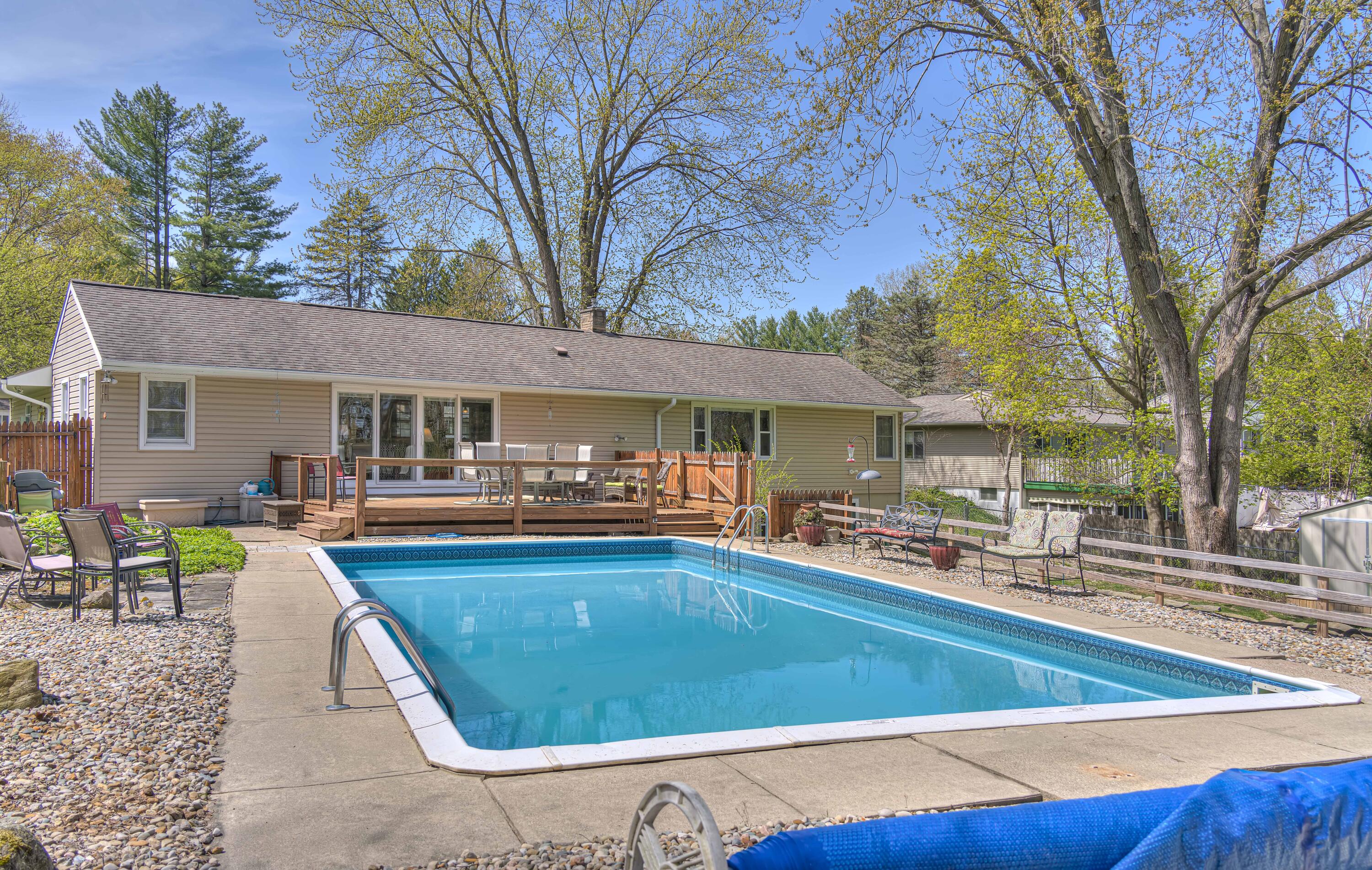 3405 Pine Ridge Drive Jackson, MI 49201 - Photo 33 of 46 3405 Pine Ridge 12