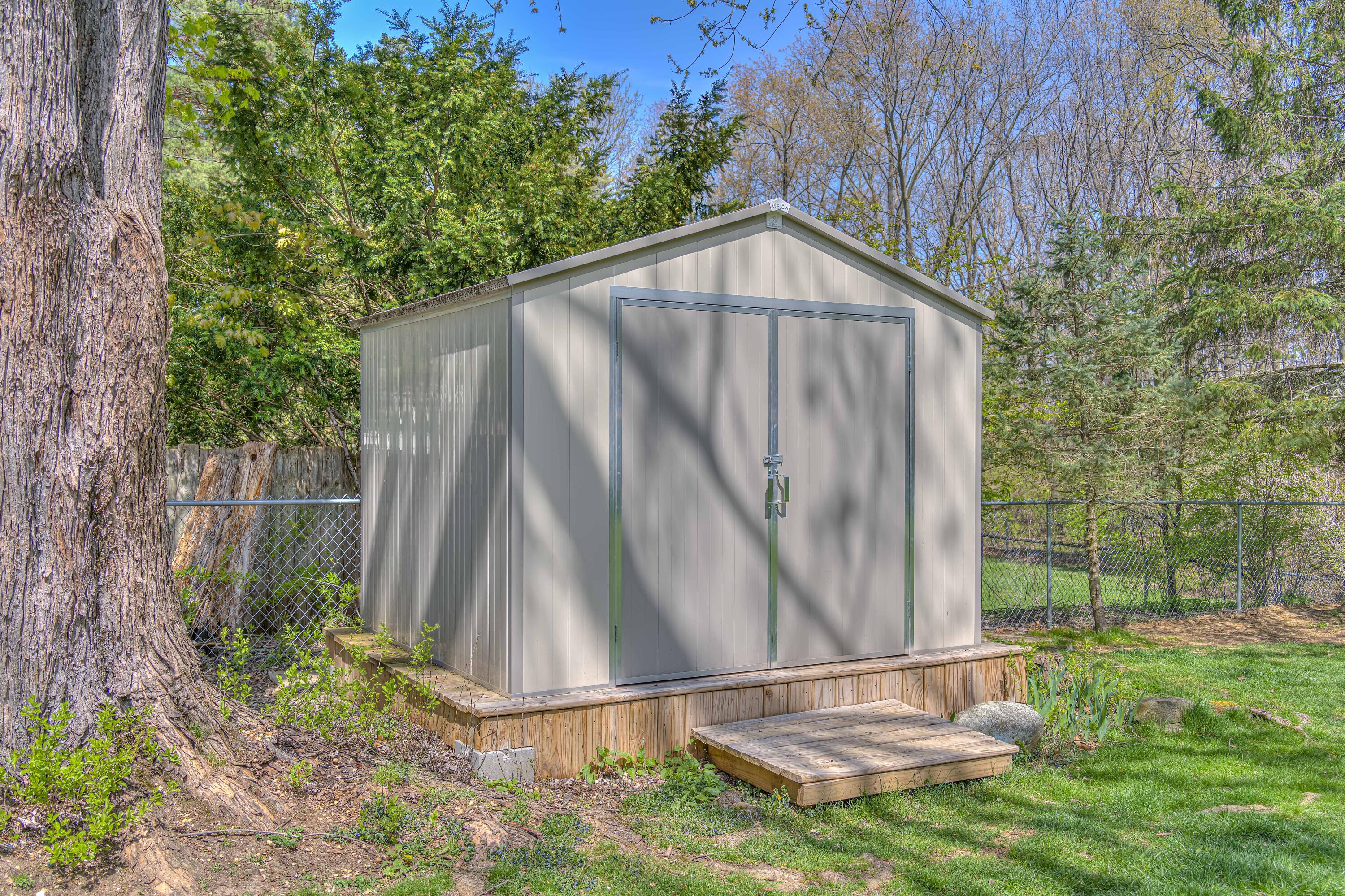 3405 Pine Ridge Drive Jackson, MI 49201 - Photo 42 of 46 3405 Pine Ridge 32