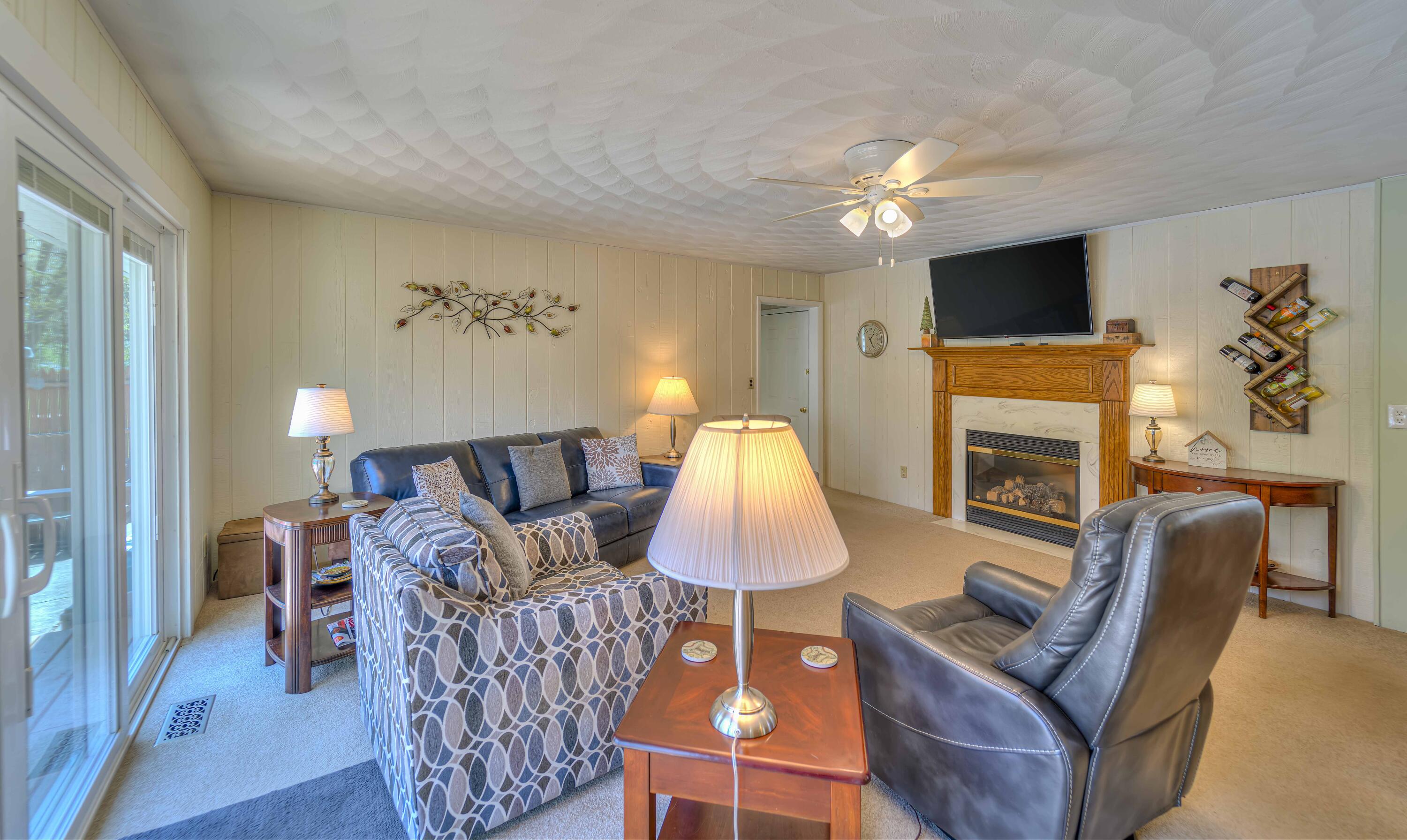 3405 Pine Ridge Drive Jackson, MI 49201 - Photo 9 of 46 3405 Pine Ridge 39
