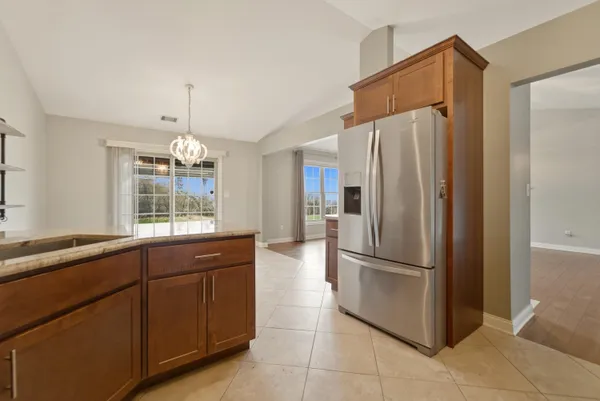 $374,900 | 862 Veterans Lane, Crown Point, IN 46307