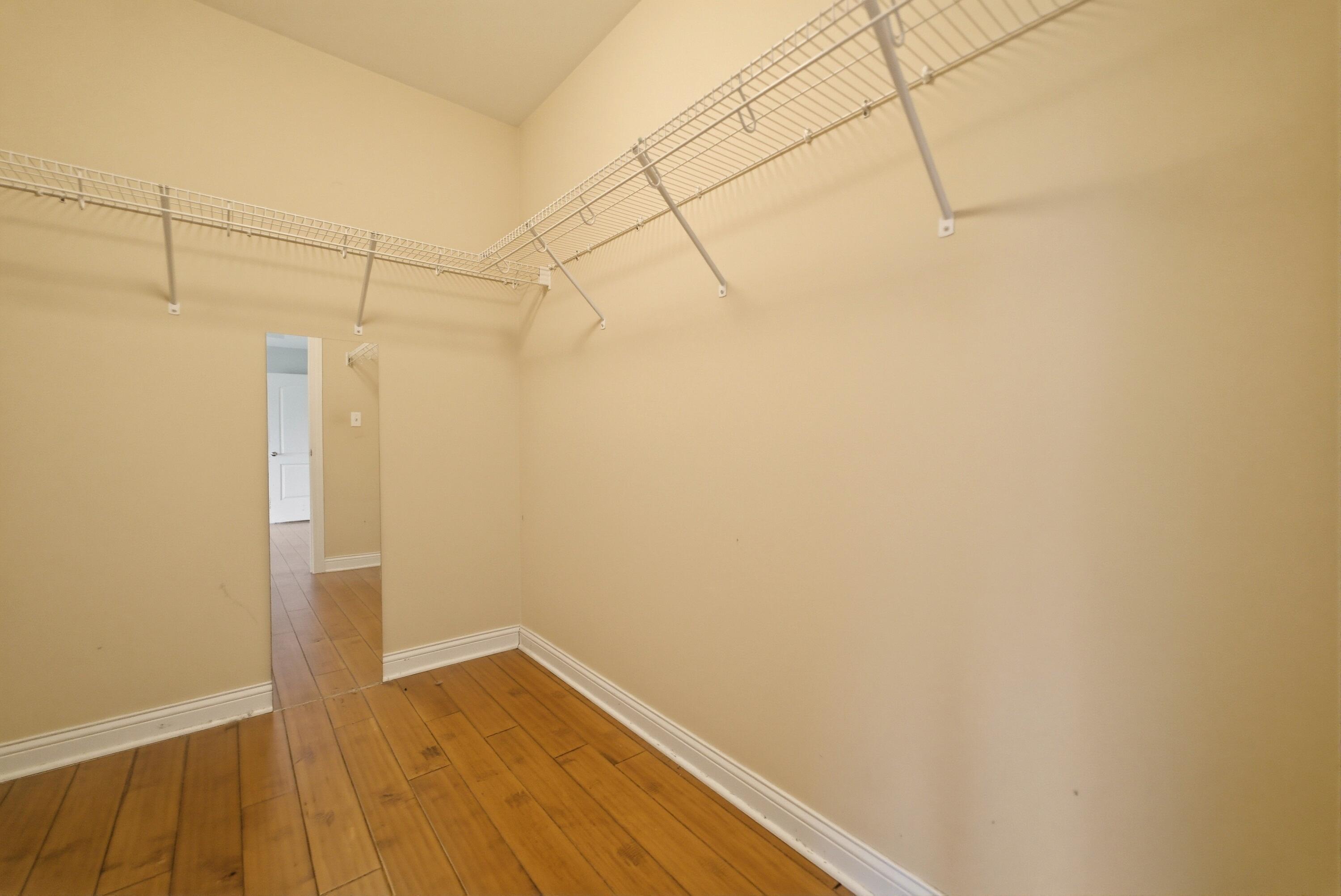 862 Veterans Lane Crown Point, IN 46307 - Photo 20 of 27 3000x2005