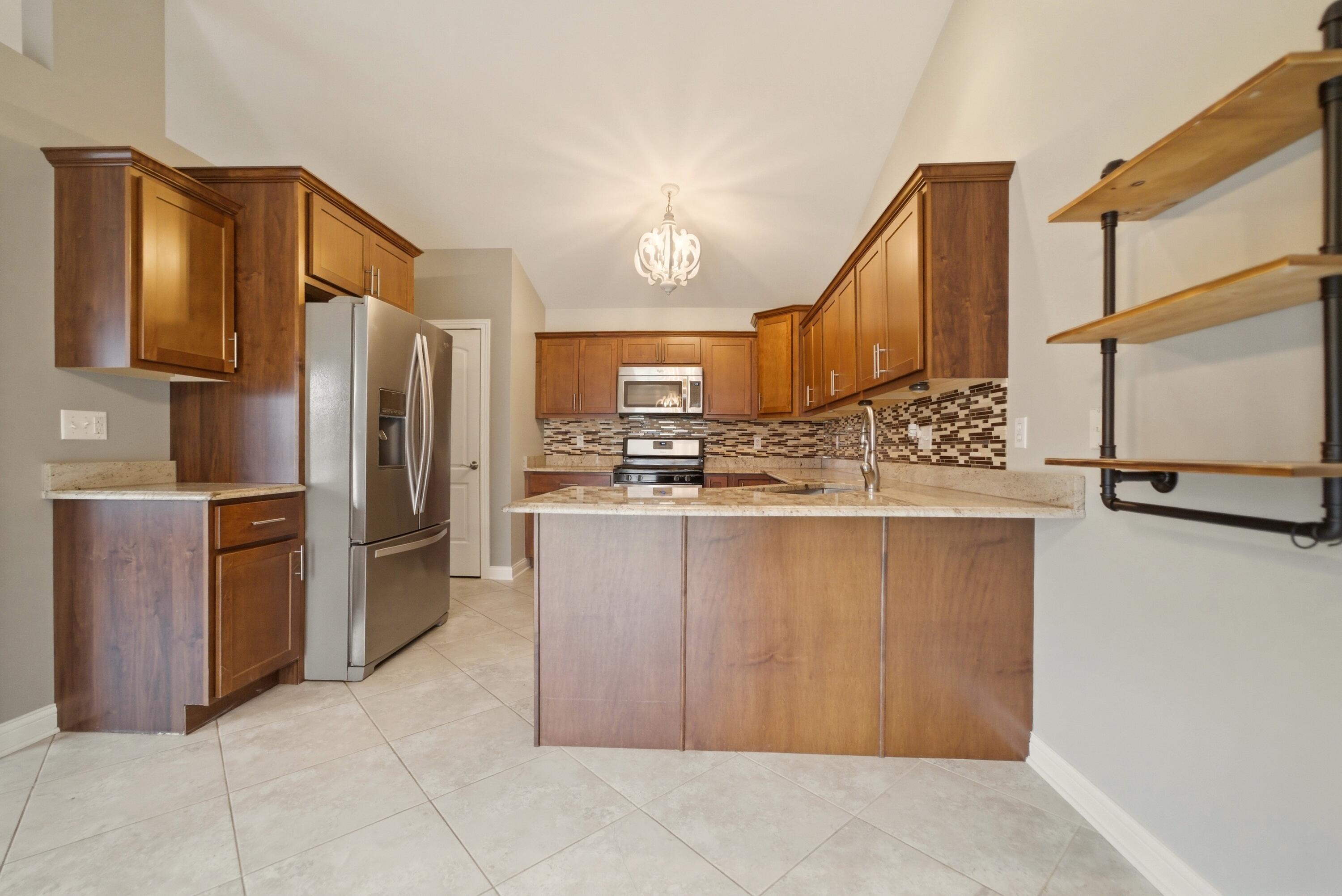 862 Veterans Lane Crown Point, IN 46307 - Photo 7 of 27 3000x2005