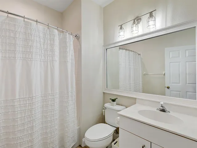 $399,000 | 337 Sunset Lake Boulevard, Unit 337, Venice, FL 34292
