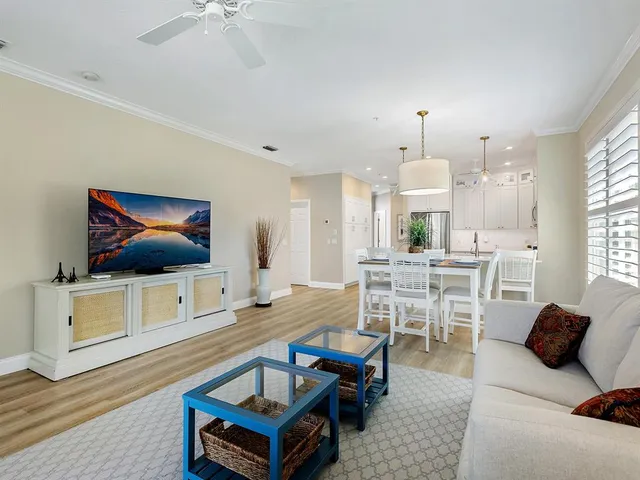 $399,000 | 337 Sunset Lake Boulevard, Unit 337, Venice, FL 34292