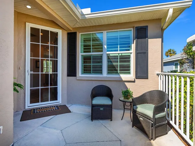 $399,000 | 337 Sunset Lake Boulevard, Unit 337, Venice, FL 34292