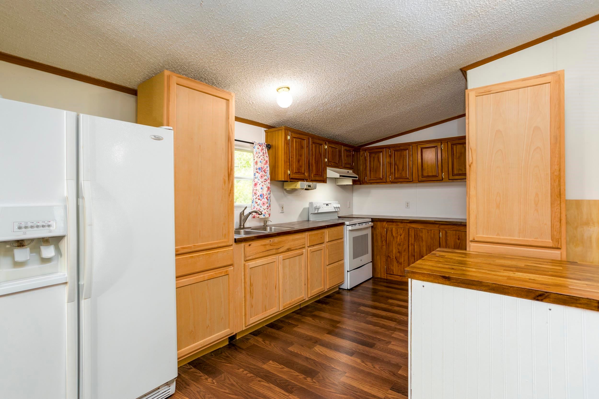 3473 Fudges Creek Road Milton, WV 25541 - Photo 23 of 32 Gallery Image 23